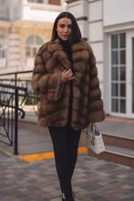 Carica l&#39;immagine nel visualizzatore di Gallery, Pelliccia Ecologica Luxury  – Morbida, Calda e Super Leggera
