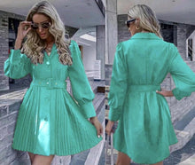 Carica l&#39;immagine nel visualizzatore di Gallery, Abito plisse
