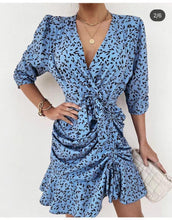 Carica l&#39;immagine nel visualizzatore di Gallery, Abito fantasy
