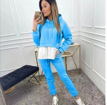 Carica l&#39;immagine nel visualizzatore di Gallery, Tuta
