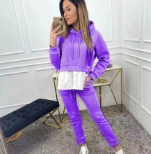 Carica l&#39;immagine nel visualizzatore di Gallery, Tuta
