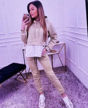 Carica l&#39;immagine nel visualizzatore di Gallery, Tuta
