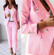 Carica l&#39;immagine nel visualizzatore di Gallery, Tailleur bottoni
