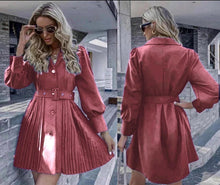 Carica l&#39;immagine nel visualizzatore di Gallery, Abito plisse
